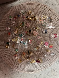 NECKLACE PENDANT