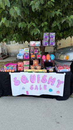 SQUISHY SALE! (FINISHED)