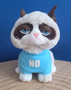 Grumpy Cat 10" Plush