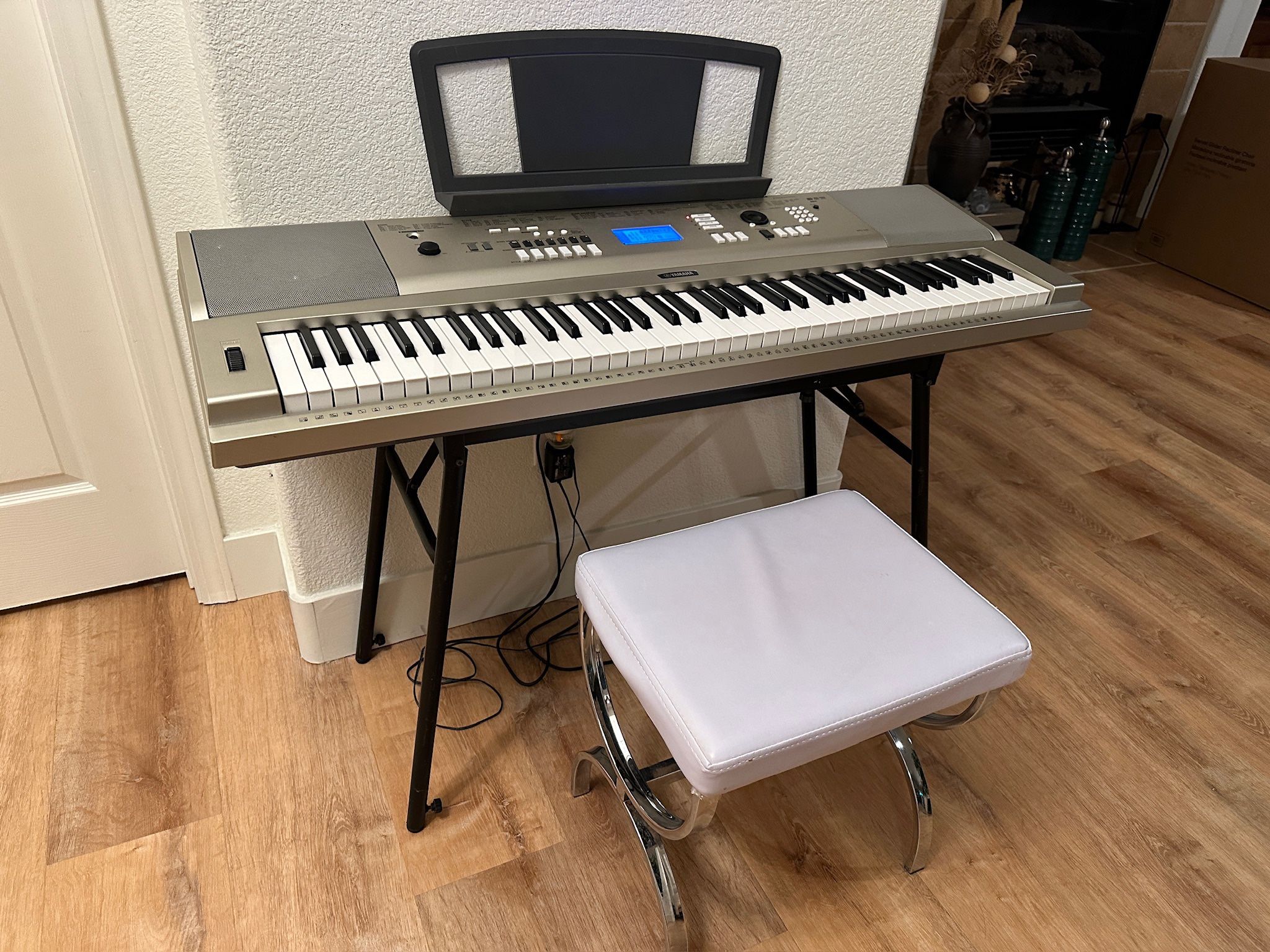 Yamaha Keyboard