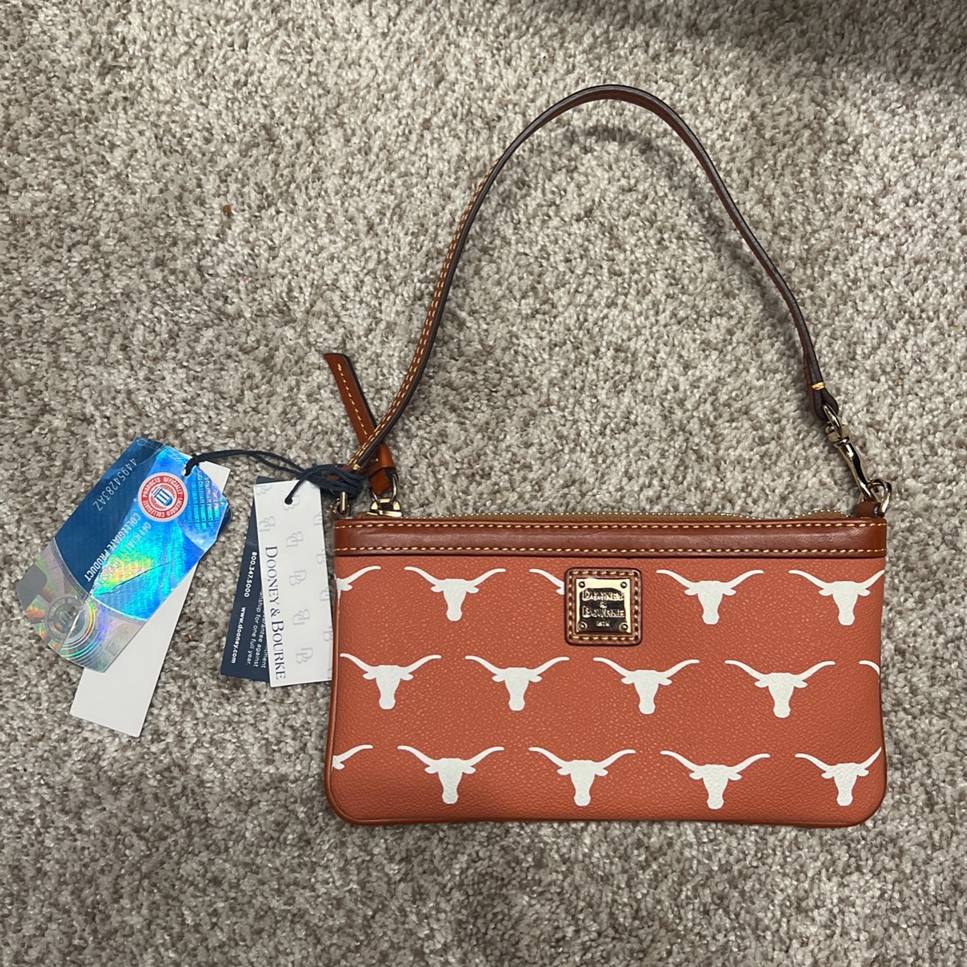 Dooney & Bourke UT Austin Texas Longhorn Large Slim Wristlet New 