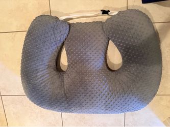 Twin Z Pillow