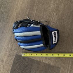 Franklin Tee Ball T Ball 8.5 Glove