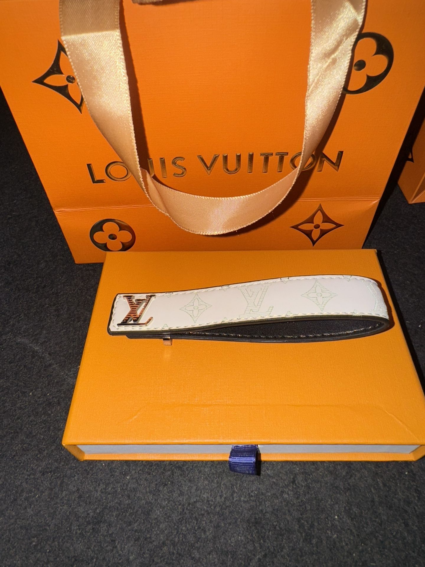LV Braclet