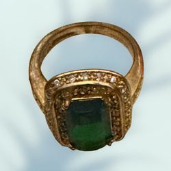 Vintage Emerald-Green & Clear Stone Gold-Tone Statement R