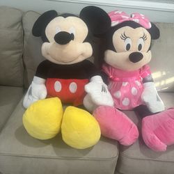 Mickey And Minnie Mouse