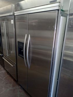 42 " kitchen aid  built in side by side  used condition