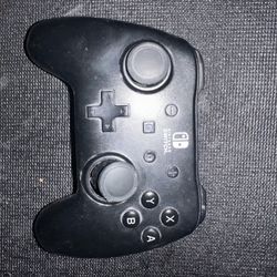 Nintendo Switch Pro Controller *BROKEN RIGHT STICK*