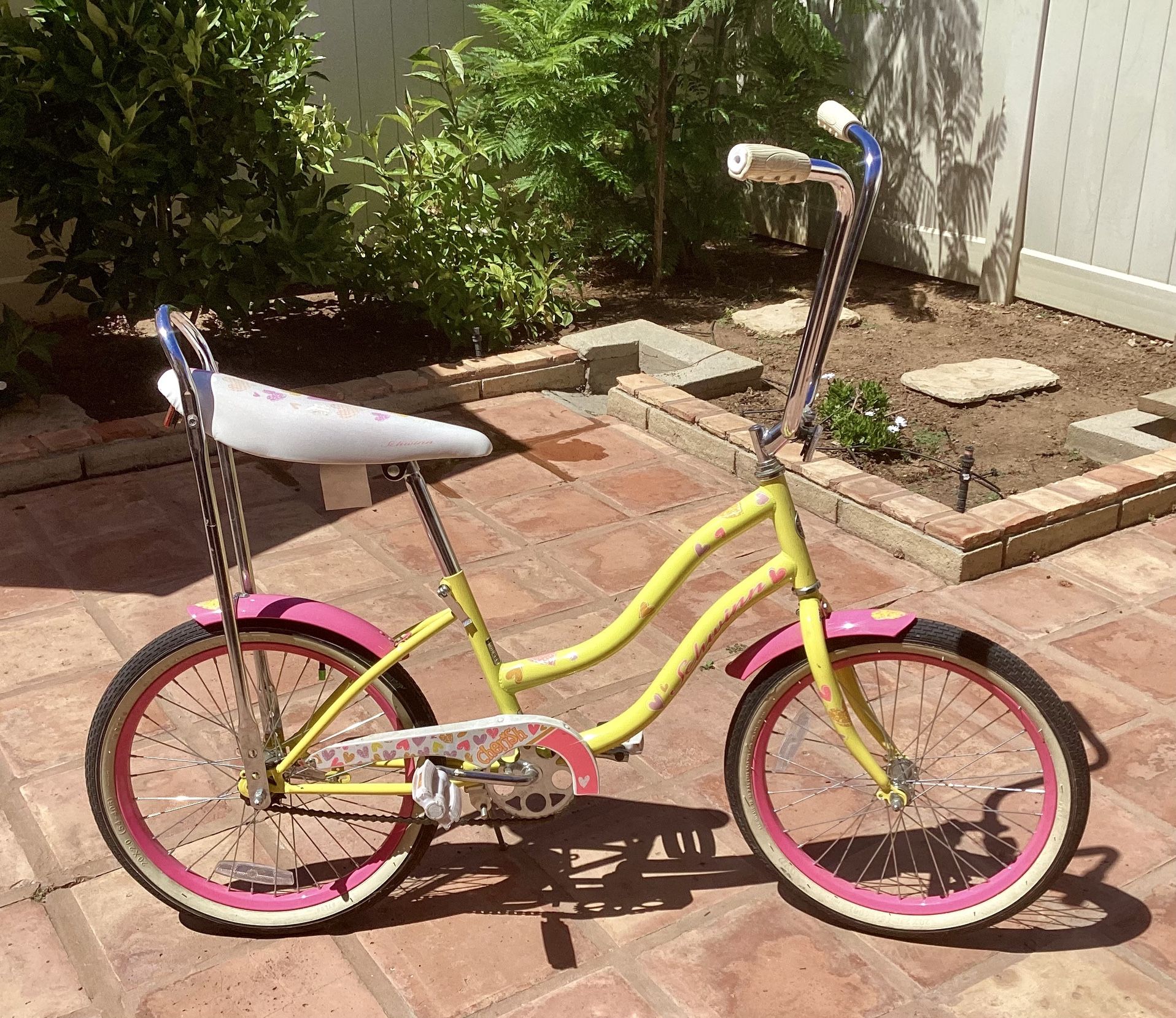 Pink Schwinn Cherish Bike Falcon Venus Junior Mountain Bike 24