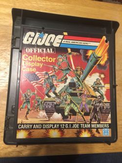 1982 Gi Joe collector display case action figures.