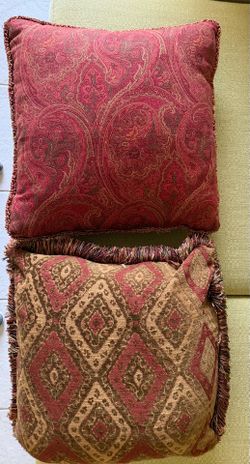 Burgundy and brown 19”square pilliws