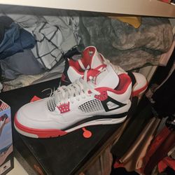 Jordan Fire Red 4
