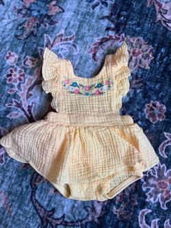 Baby Girl Yellow Muslin Romper with Floral Embroidery