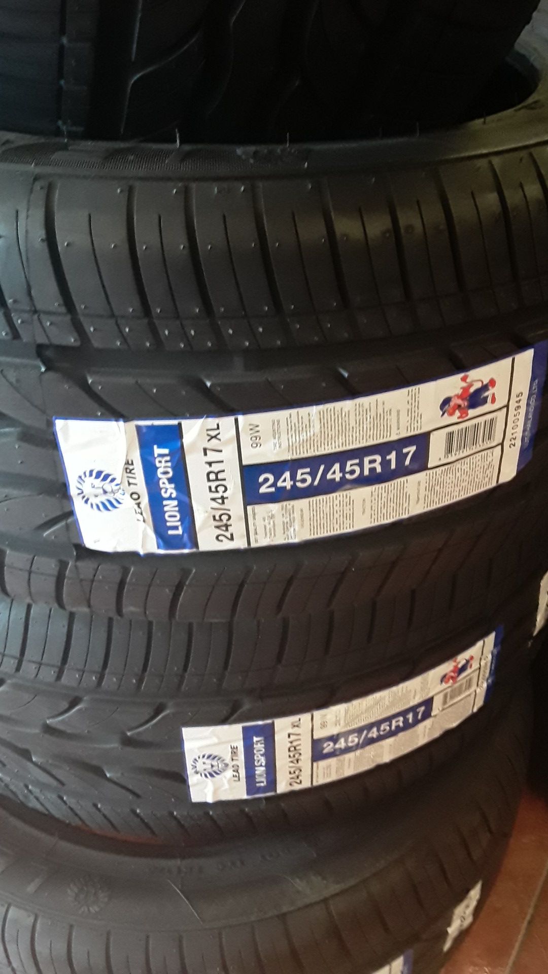 245 45 17