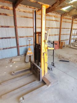 'big joe' forklift pallet stacker