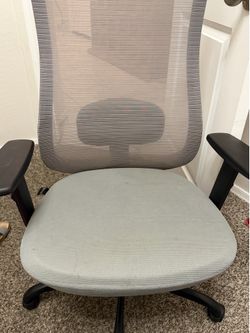 Desk chair