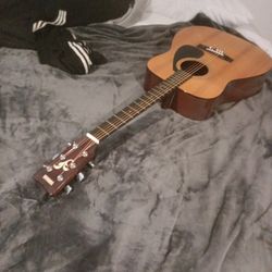 Yamaha Acoustic Guitar
