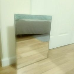 Bathroom white cabinet  for sale.mirror