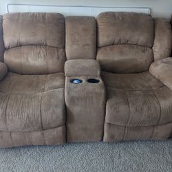 Free Couch With Recliner 