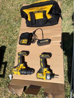 Dewalt Drills / Battery/ Charger