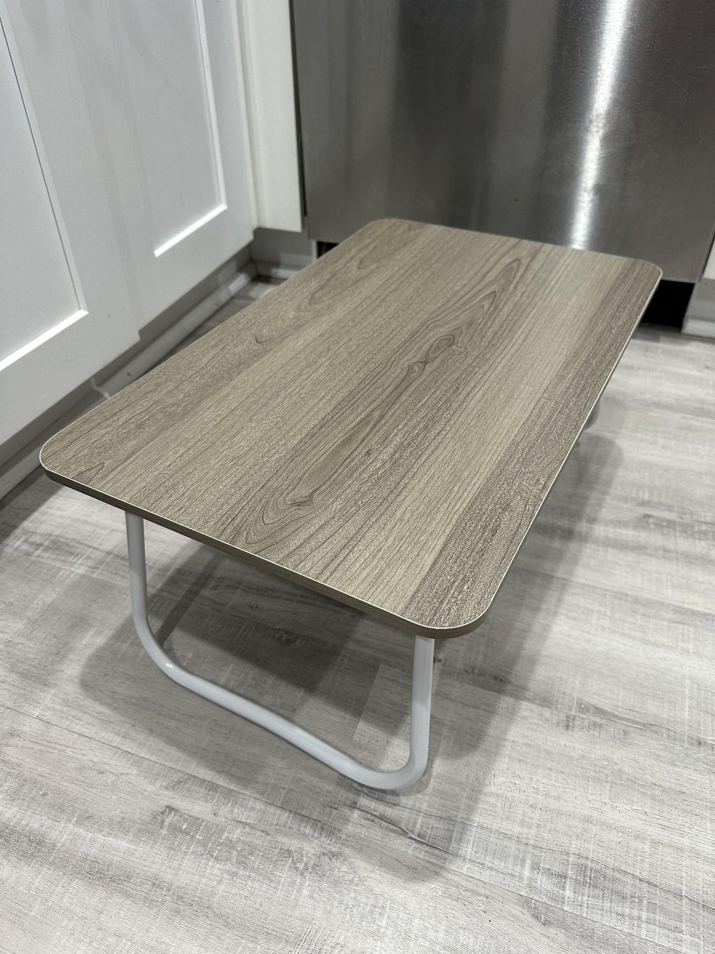 Foldable Laptop Desk/ Breakfast Table Tray /Mini Table/ New
