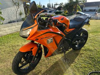 2016 Honda cbr 300