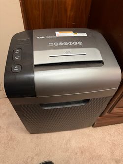Royal 1630 mc Shredder