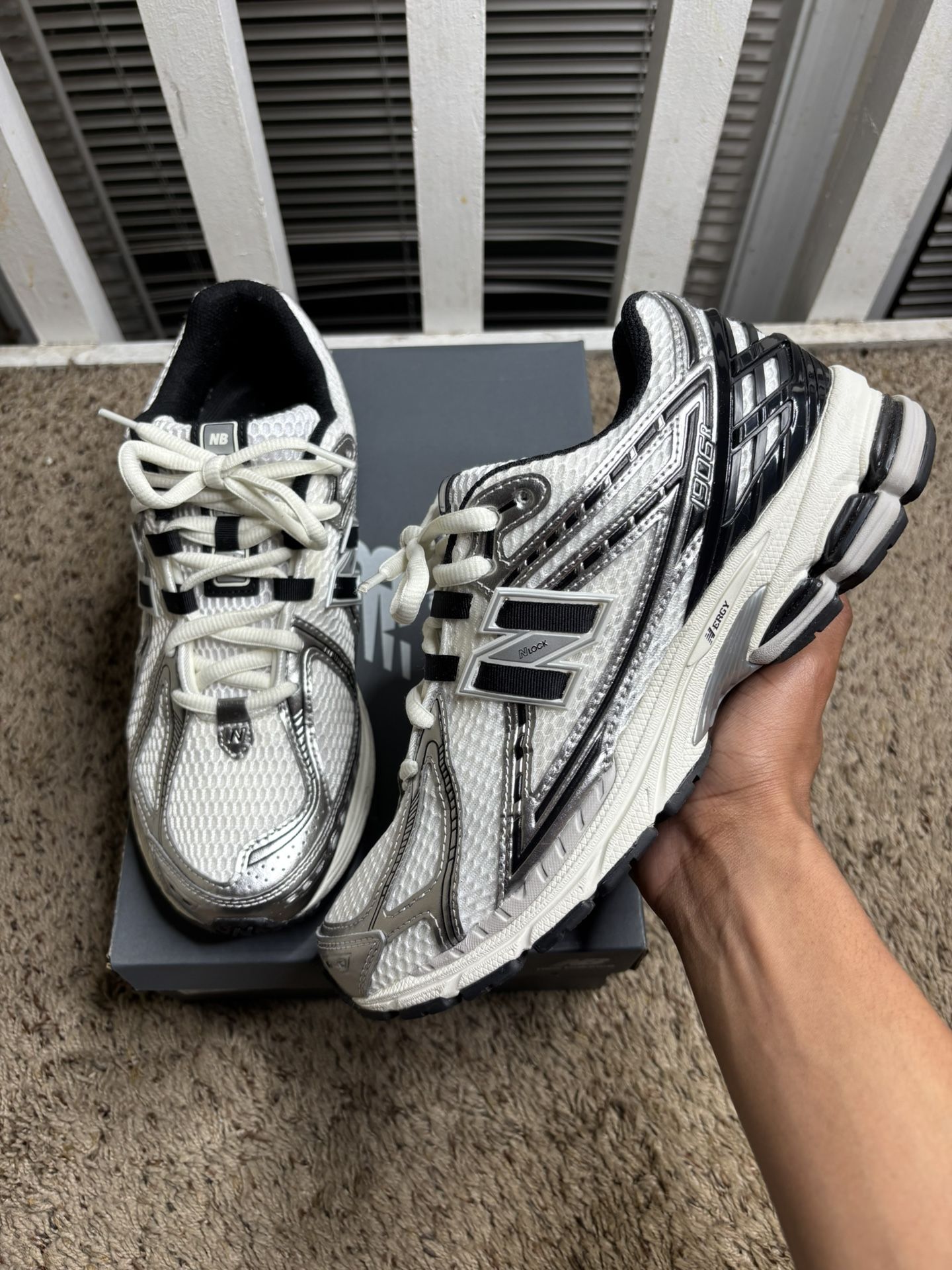 New Balance 1906R Sliver Black