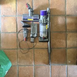 Dyson pet vacuum