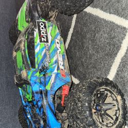 Traxxas E Revo 
