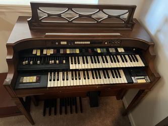 Hammond Organ