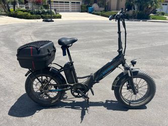 Lectric xpremium folding ebike with dual batteries