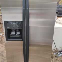 25 Cubic Whirlpool Gold Stainless Refrigerator 