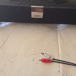 VIZIO SOUND BAR WITH CHORD