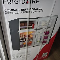 Big Fridge For A Room 
