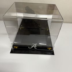 Alabama Crimson Tide Golden Classic Helmet Display Case with Mirror Back