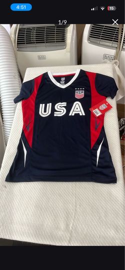 Brandnew size-10/12 multisex Soccher shirt