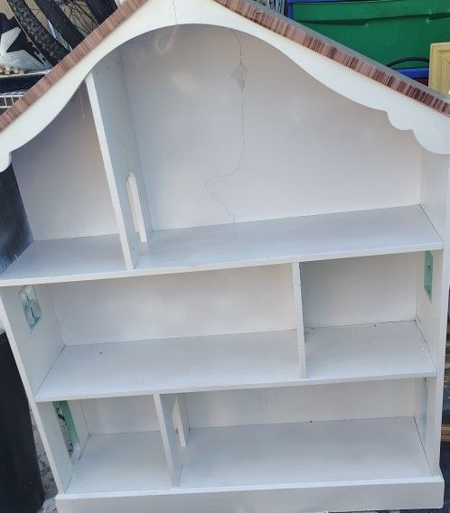 Doll House