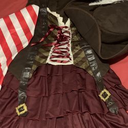 Halloween Adult Pirate Costume w/ Sword