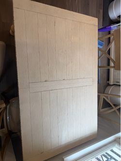 Raymour & Flanigan Modern Farmhouse Matching Sets