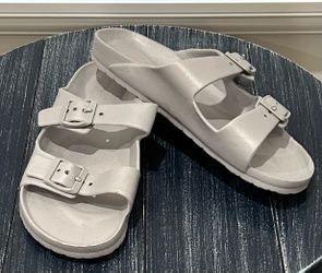 Lightweight Sandals