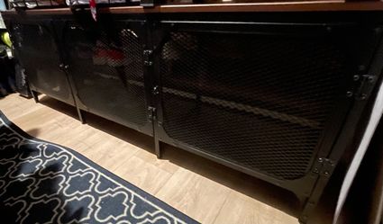 Tv Unit credenza steel mesh with hardwood top