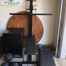 SOLO FLEX MUSCLE MACHINE