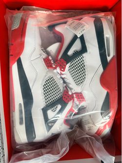 Air Jordan 4 Fire Red size 9.5 2020