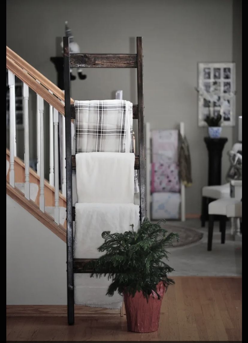 6ft Blanket Ladders