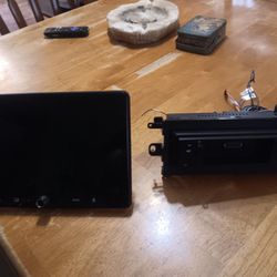 NEW 10.1 detachable adjustable TV deck