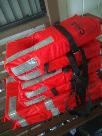 LIFE VESTS 💦 Type I PFD COMMERCIAL OFFSHORE - Best Offer for ALL 