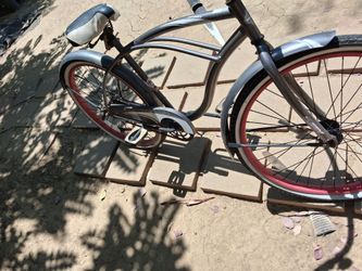 Huffy cranbrook Grey body red rims