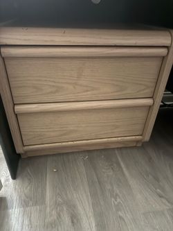 Night stand