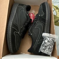 Jordan 1 Low Travis Scott Phantom 